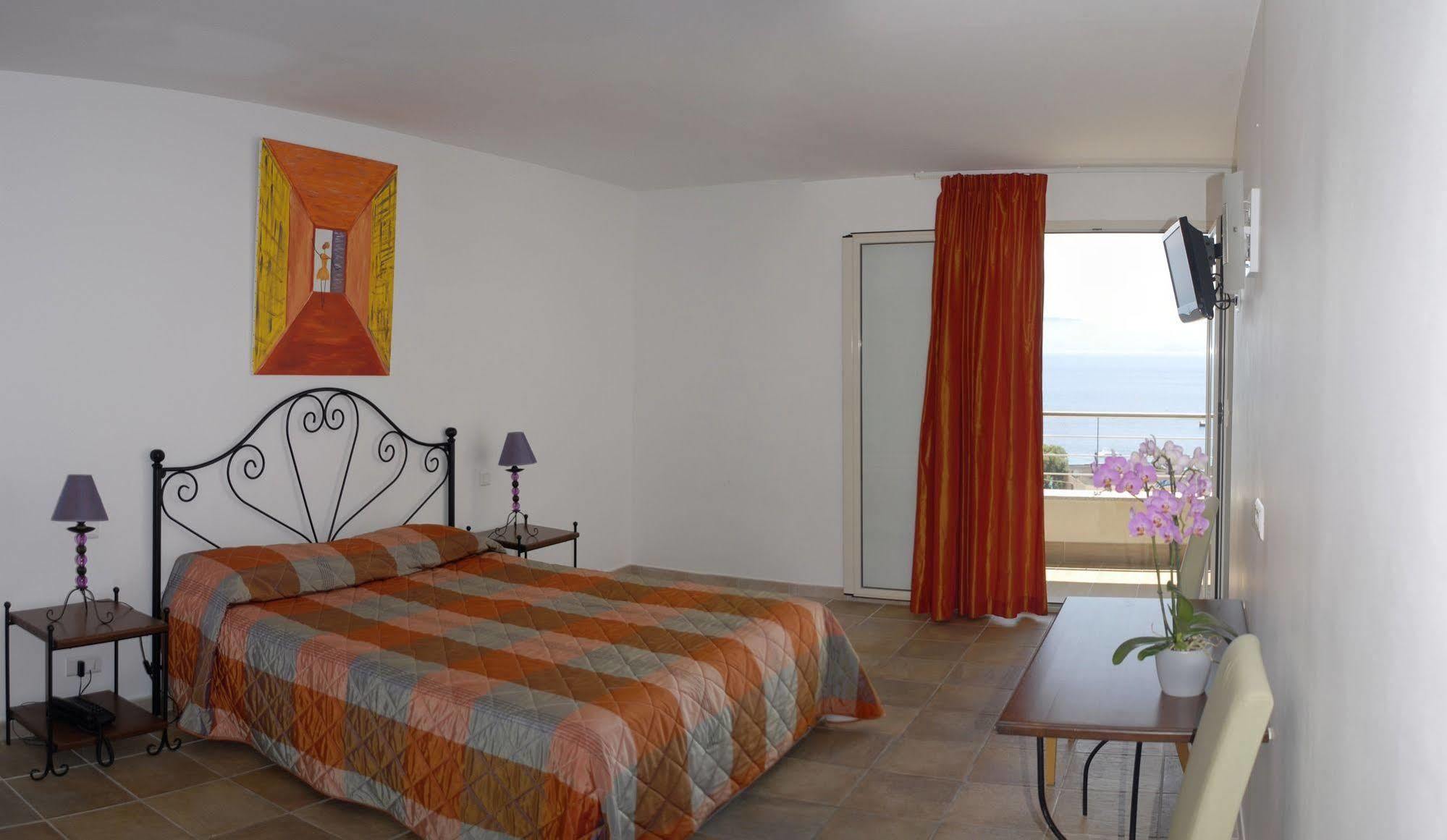 Les Eucalyptus 3*